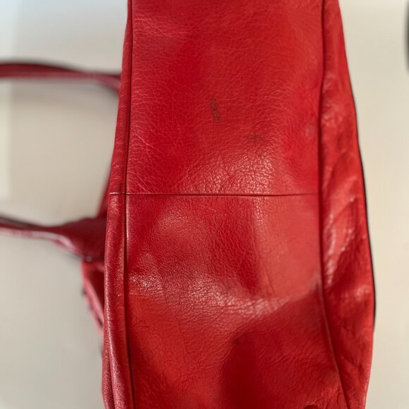 B Makowsky Extra Roomy Red Leather Shoulder Handbag W/Outside Cellphone Pocket - Picture 3 of 7